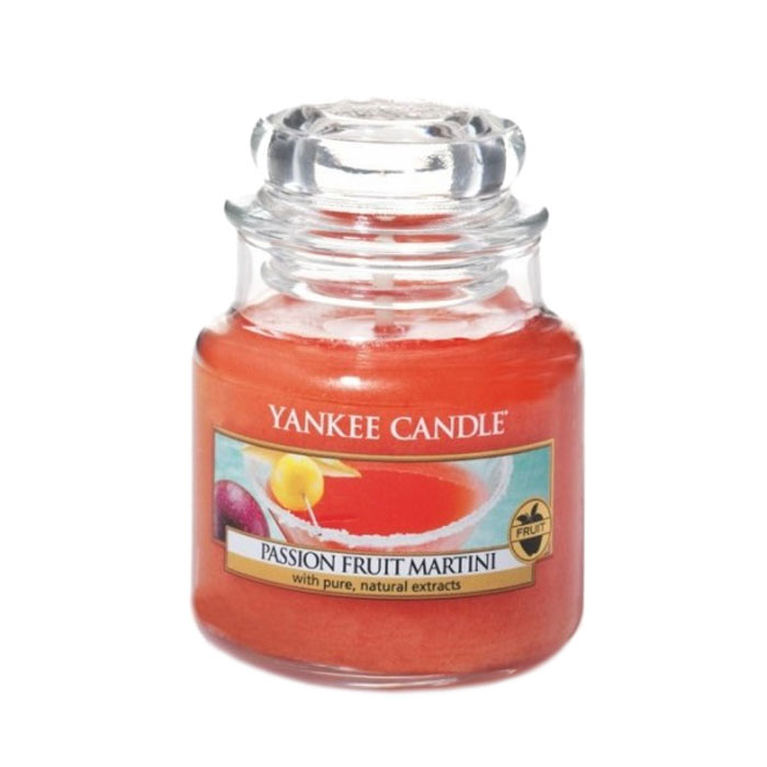 Yankee Candle Classic Small Jar Passion Fruit Martini 104g