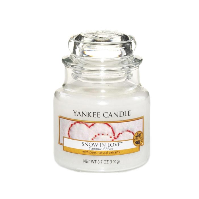 Yankee Candle Classic Small Jar Snow In Love 104g